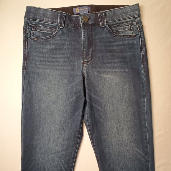 Democracy Jeans Size 12 Mid Rise Skinny Leg Medium Dark Wash - Picture 2 of 10